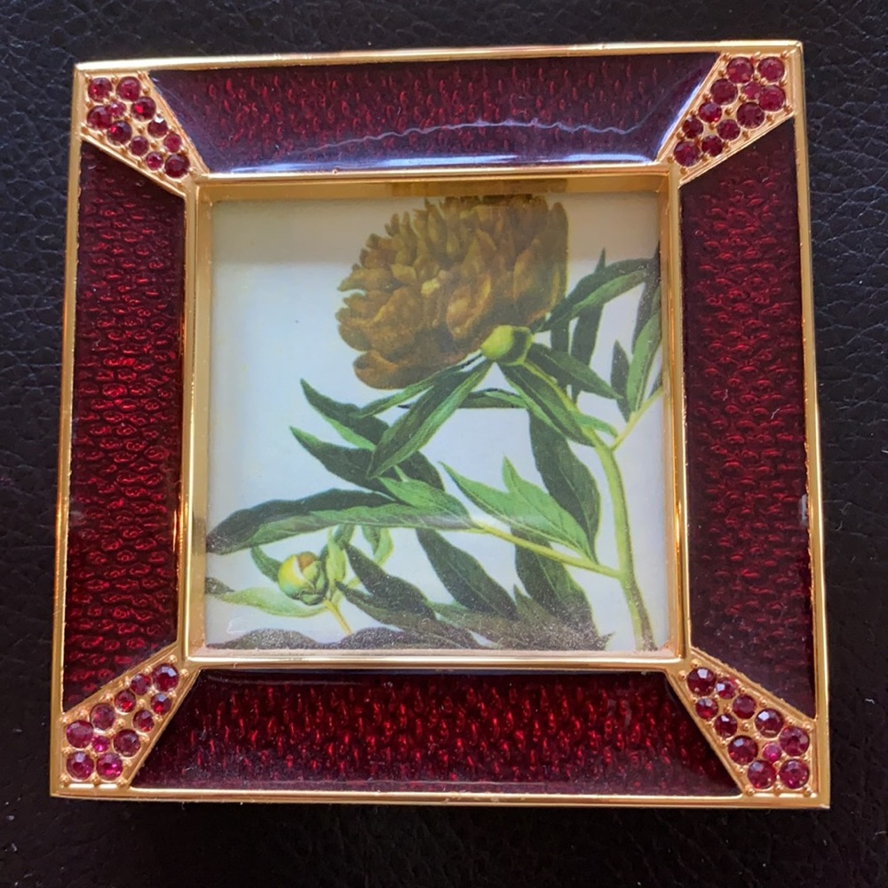 Jay Strongwater Red Enamel Swarovski Square Frame - Picture 8 of 9